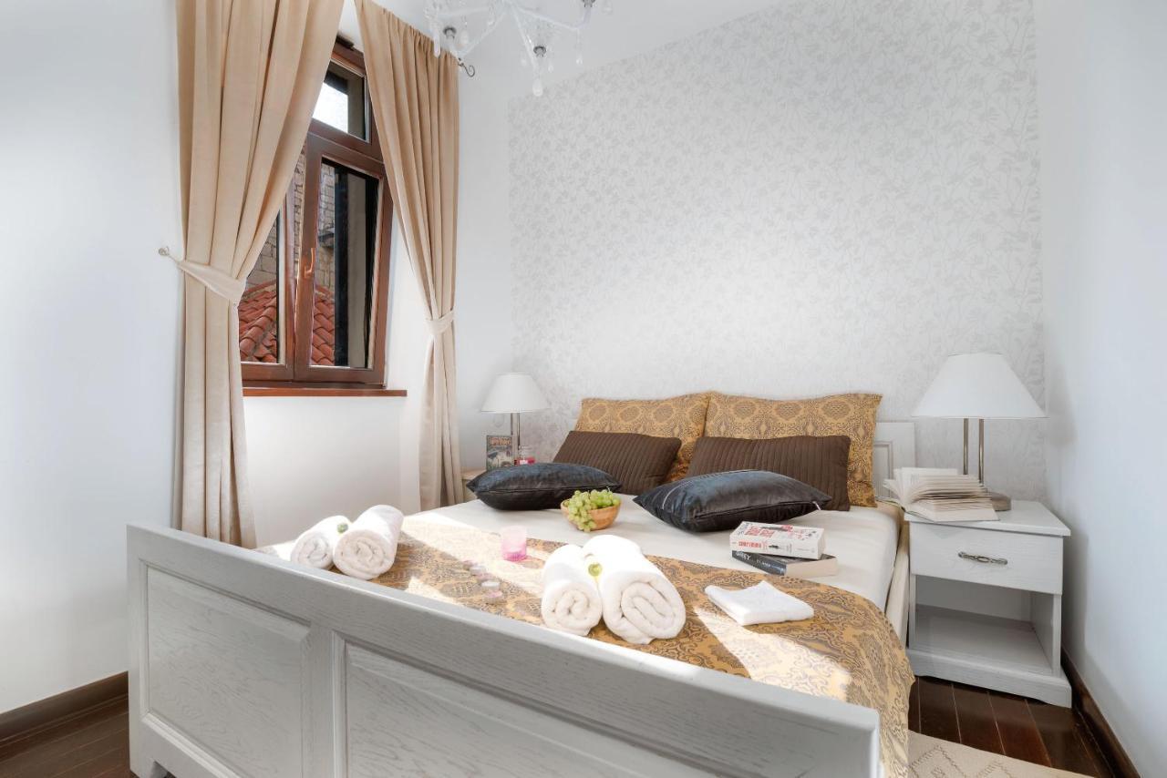 Luxury Apartments Perko Kastela Exterior photo