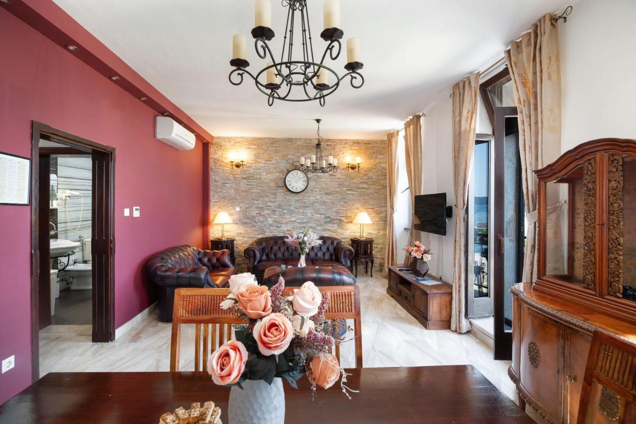 Luxury Apartments Perko Kastela Exterior photo